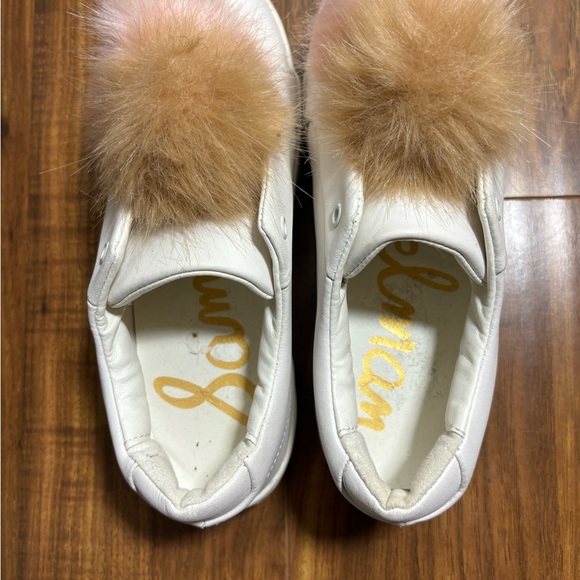 Sam Edelman white pompom sneakers size 7.5 - Picture 3 of 5